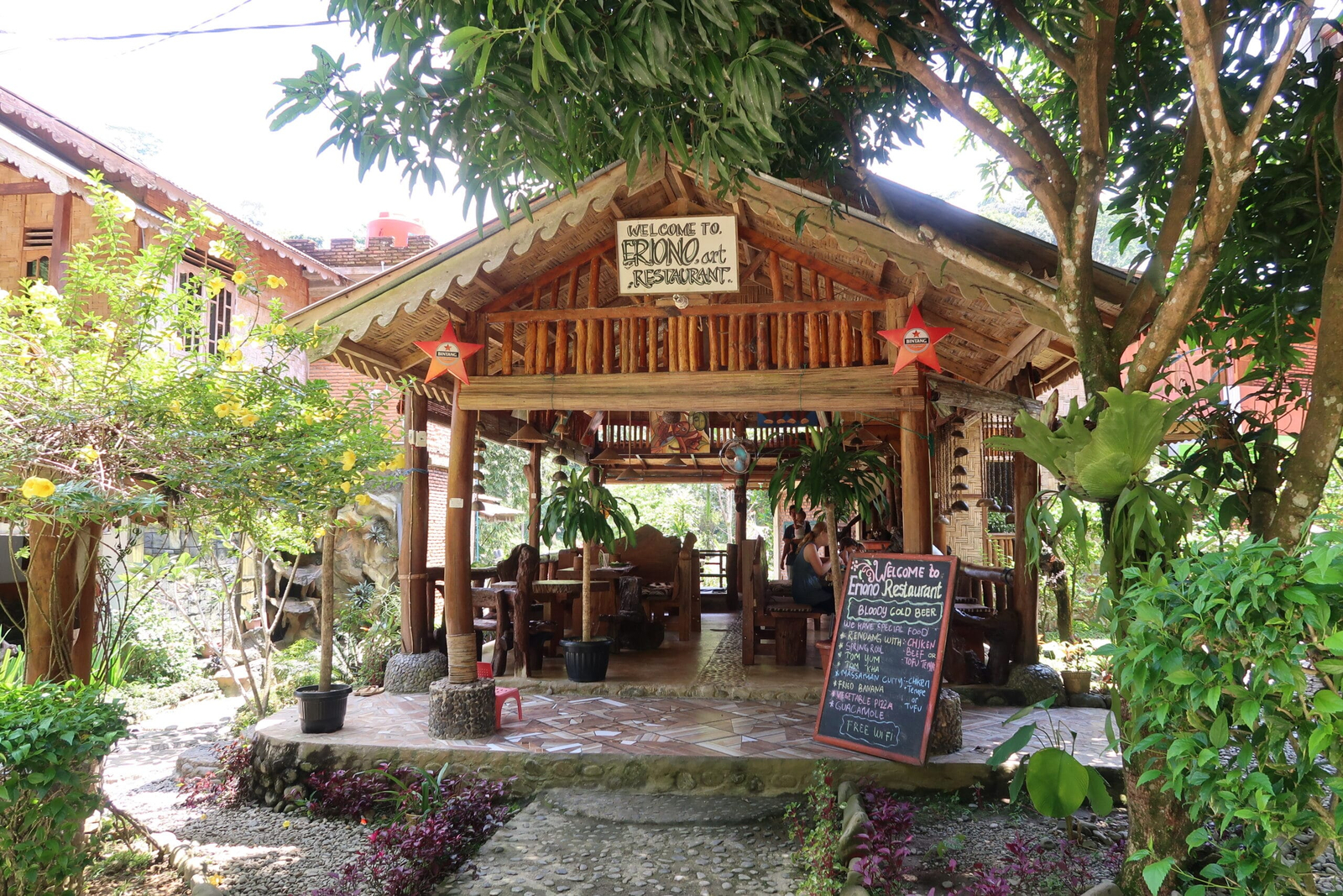 Where to Find a Place to Eat in Bukit Lawang