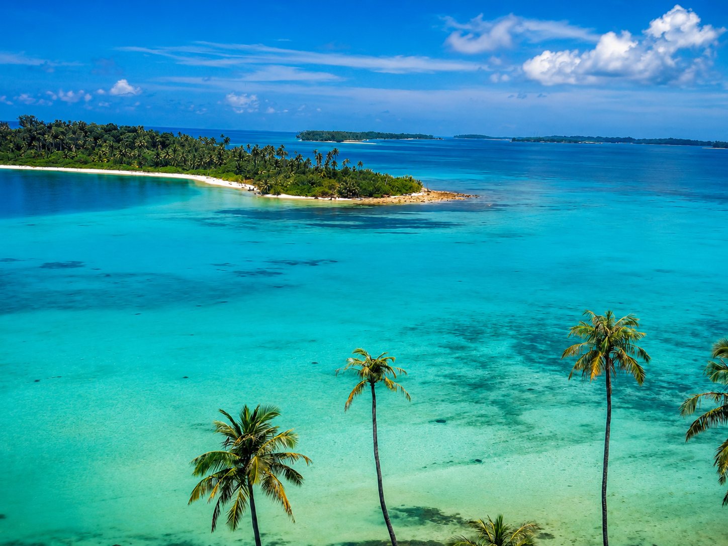 Tropical island and clear water in Pulau Banyak
